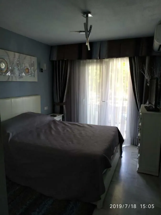 Apartamentos Dona Carlota Τορρεμολίνος