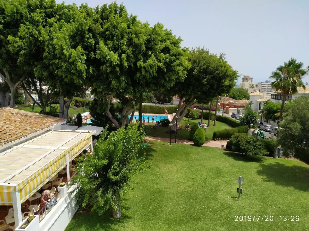Apartamentos Dona Carlota Τορρεμολίνος