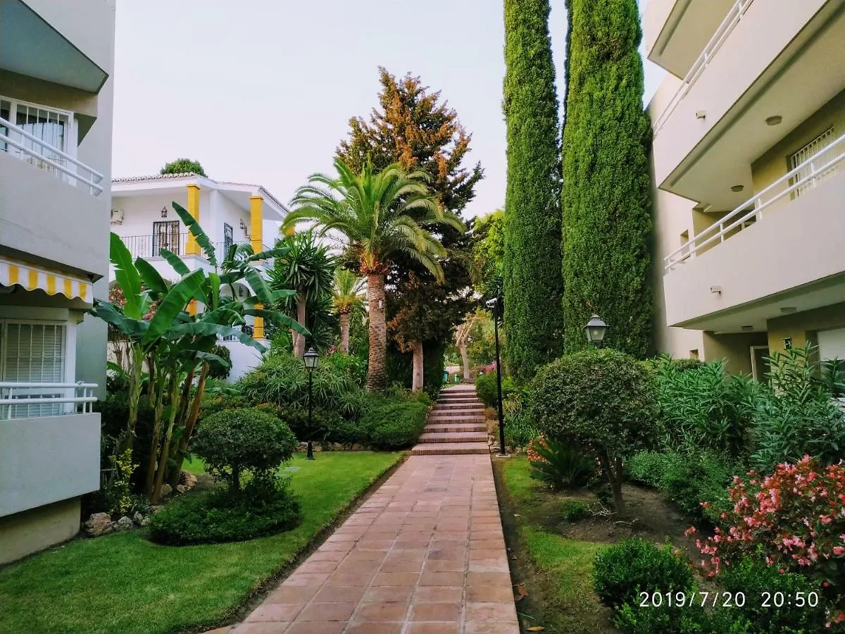 Apartamentos Dona Carlota Τορρεμολίνος